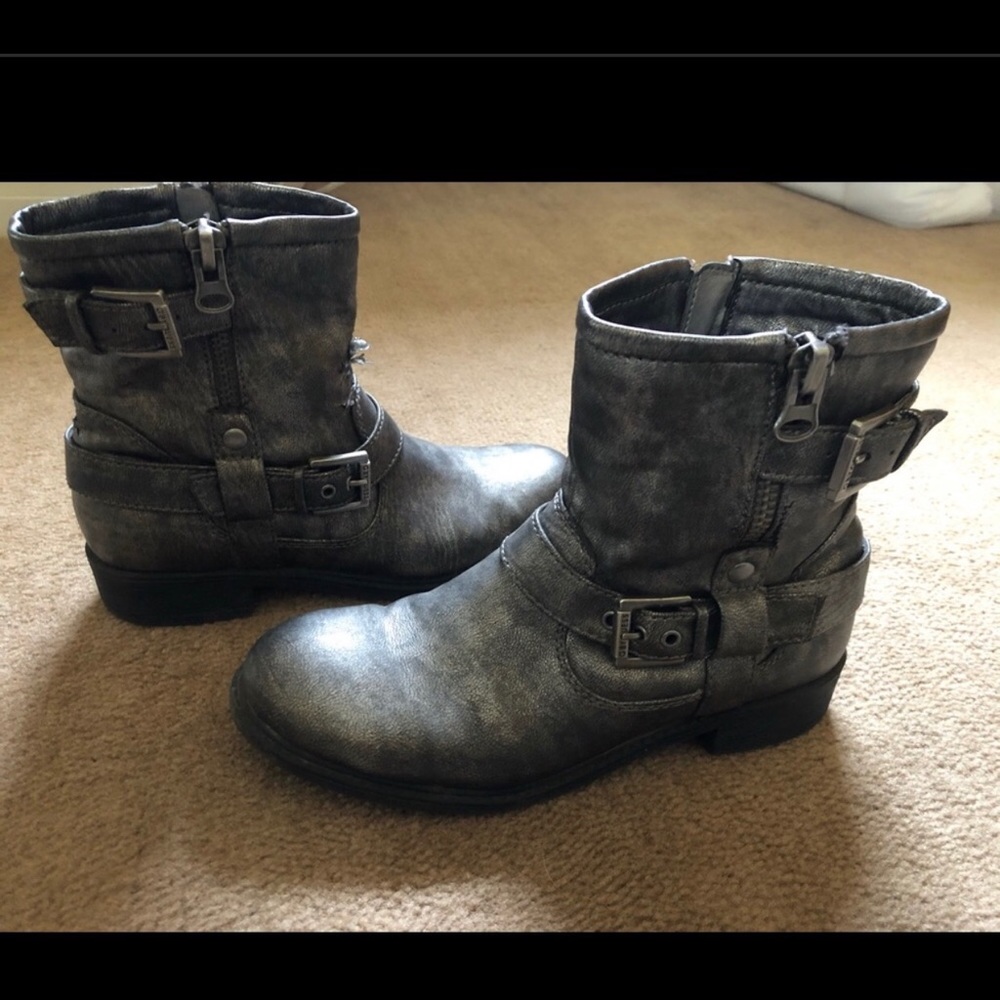 Guess Short Booties
